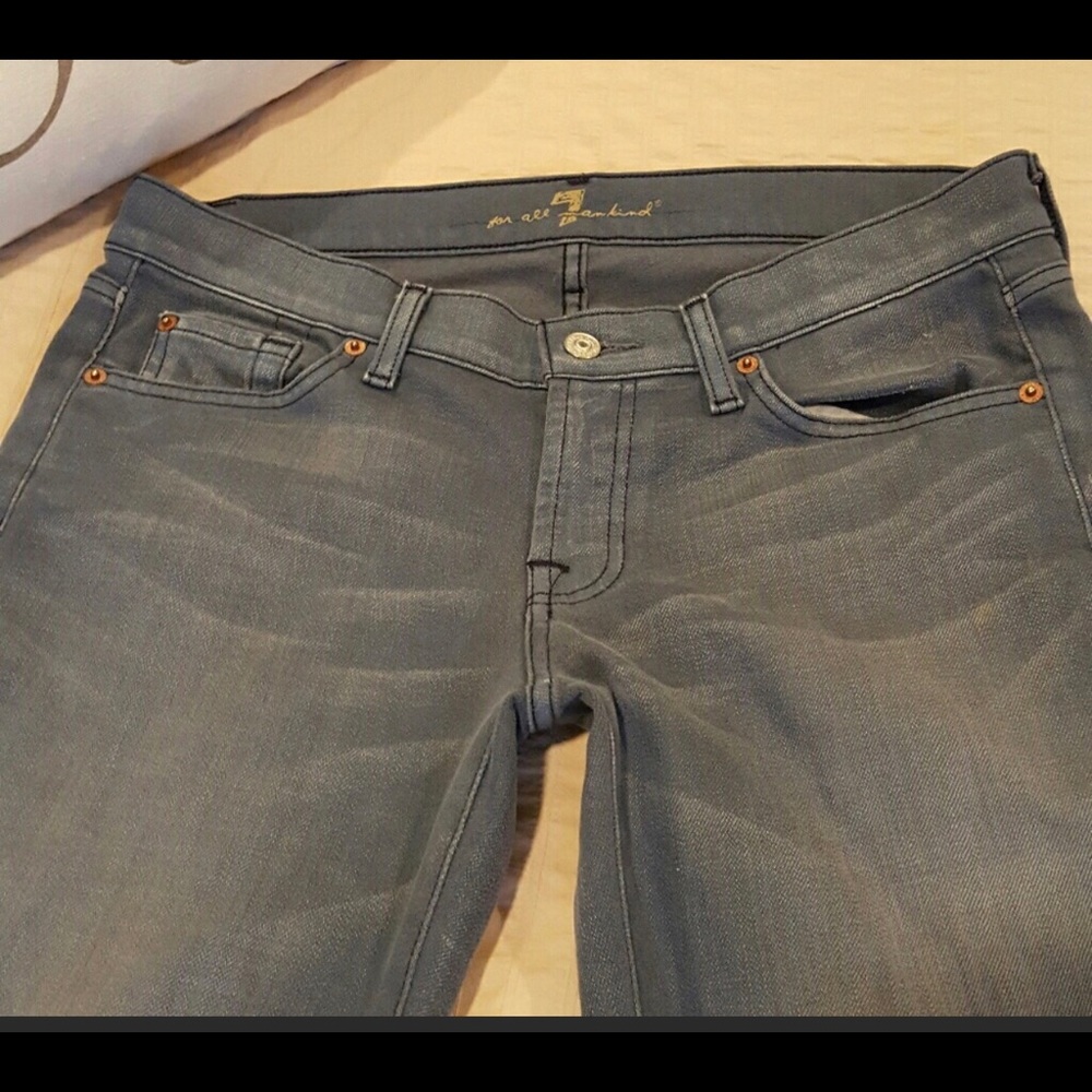 7 FOR ALL MANKIND~BOOTCUT~SIZE 30~STYLE 720715